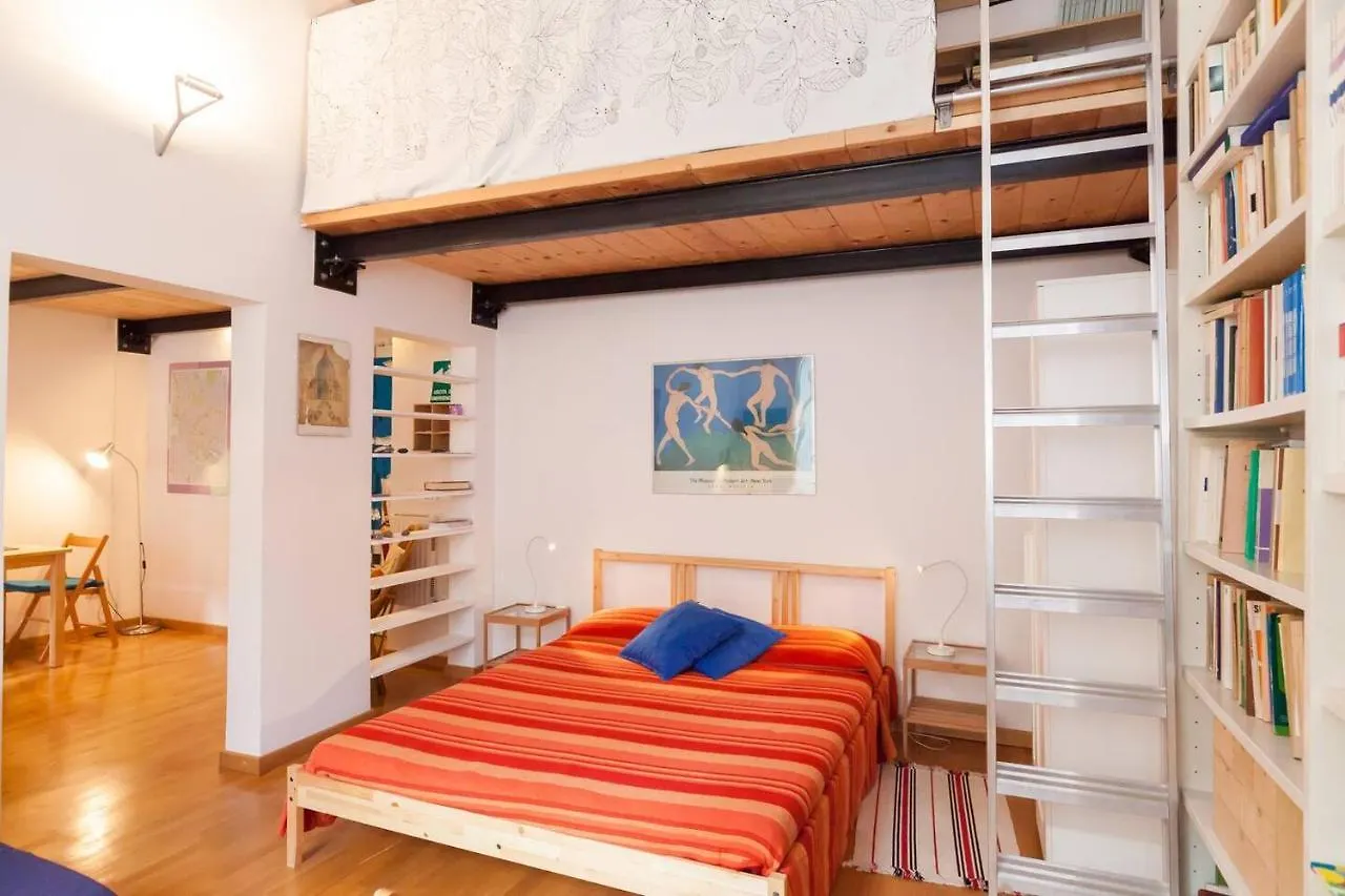 8 Studio Rome Apartment